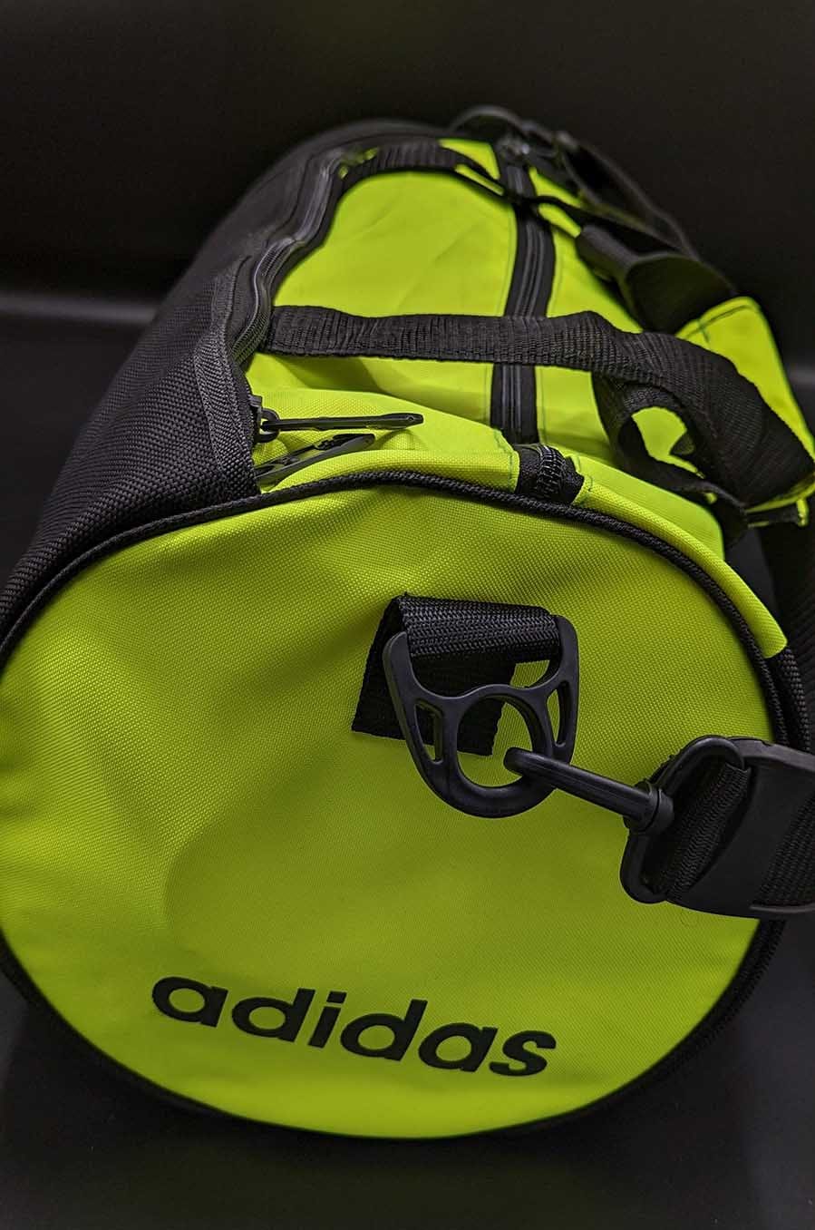 Duffle Bag 3 Stripes - 18 Inches - Sports Zone