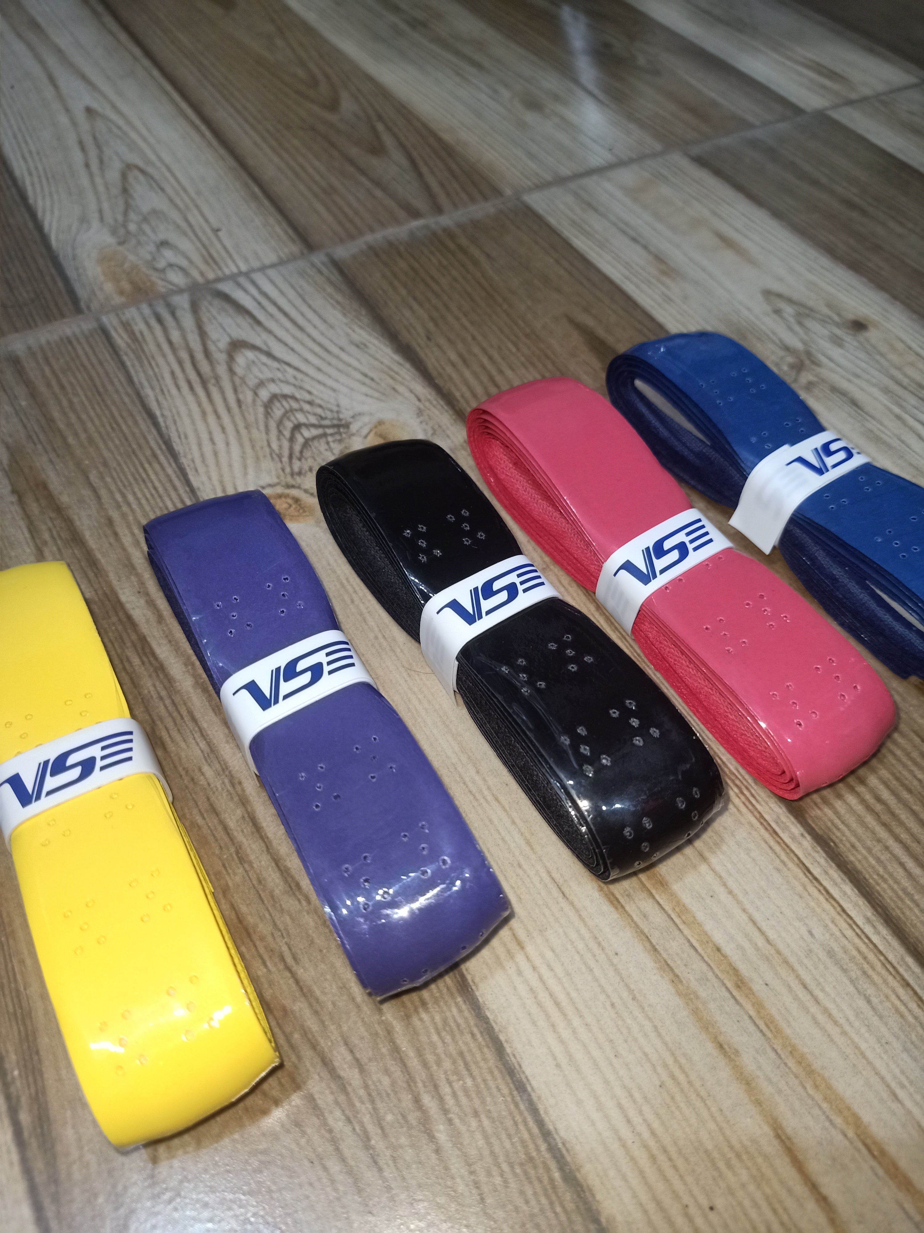 Badminton Racket Basic Grip VS