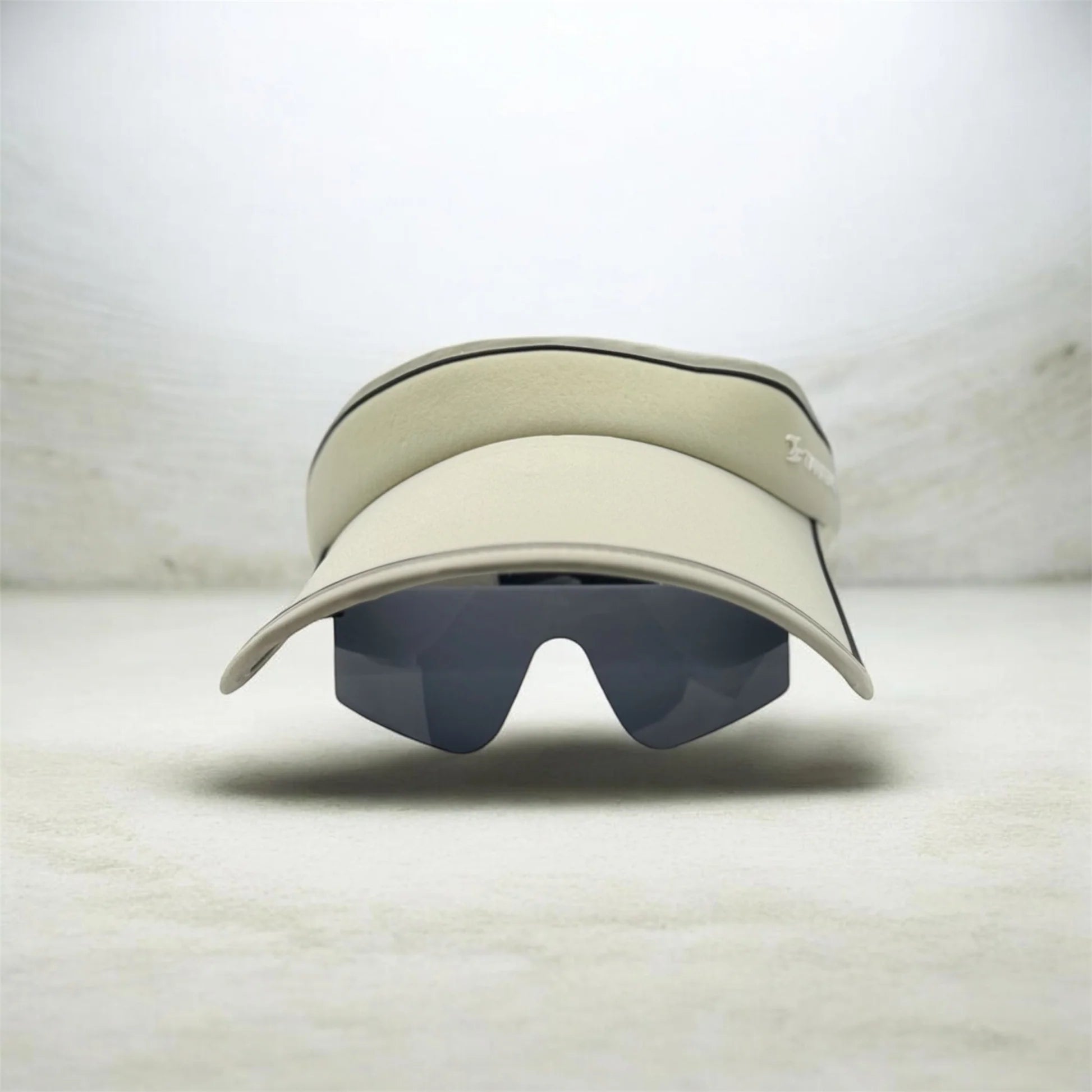 The Sihouette Visor Hat With Sun Glasses