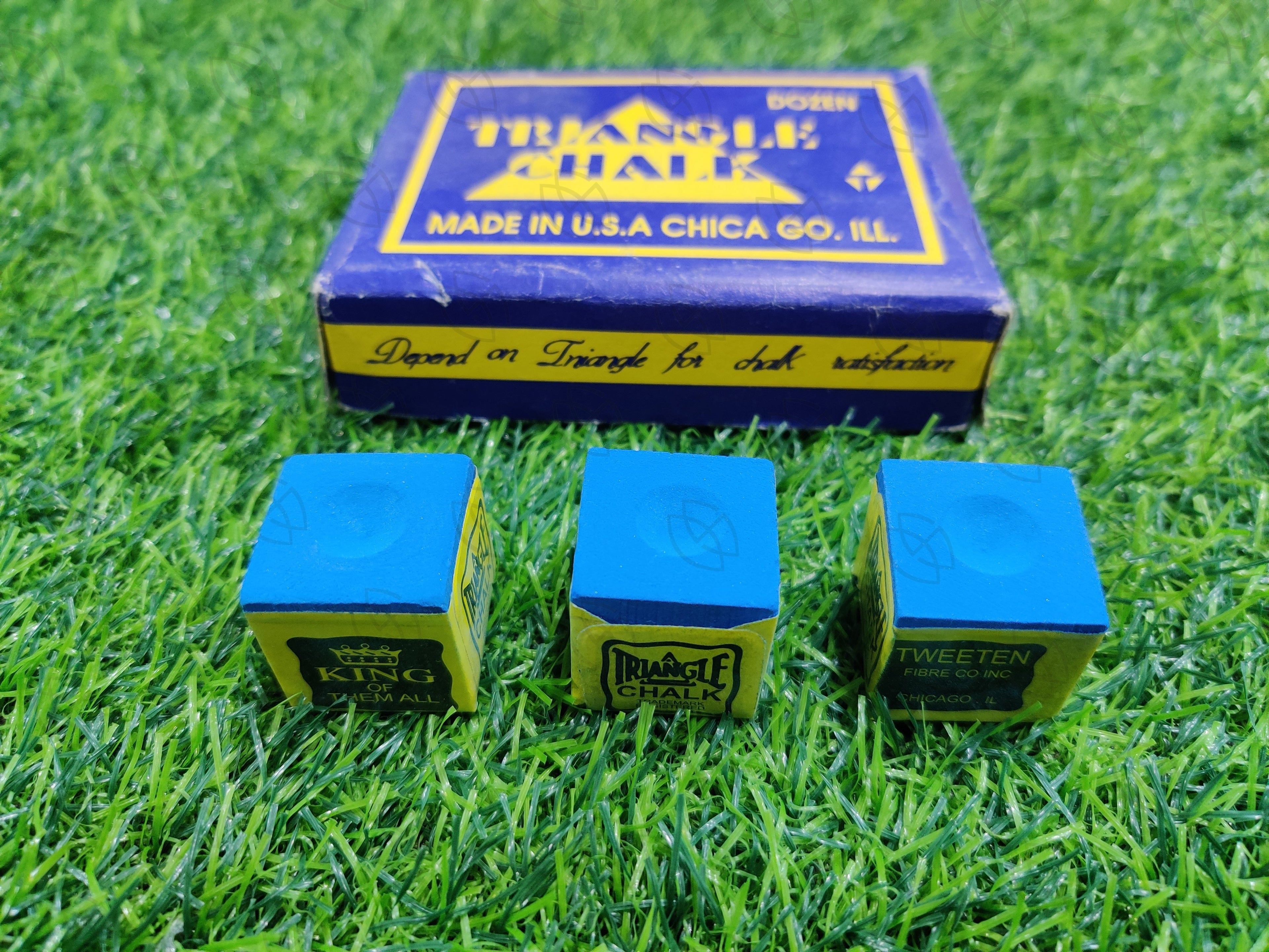 Snooker Chalk Triangle Blue