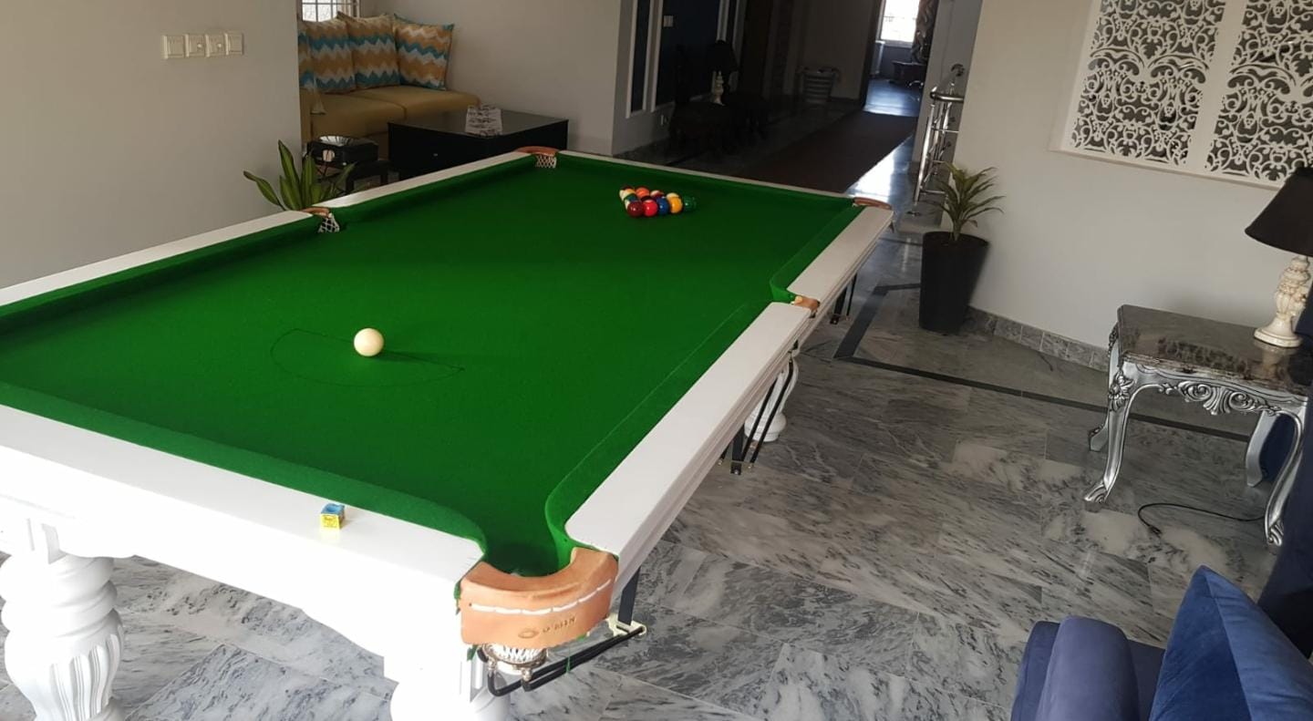Pool Table Shander 4ft X 8ft