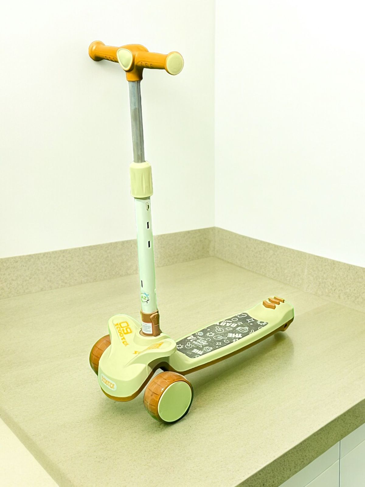 Scooty | Kids Scooty | Heavy Weight | Brown