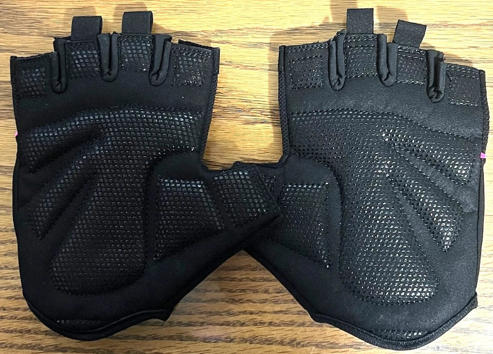 DMoose Fitness Workout Gloves - Gym Gloves for Weightlifting, Training, Pull-ups, and Fitness - Weight Lifting Gloves for Women - with or Without Wrist Support - Breathable Training Gloves